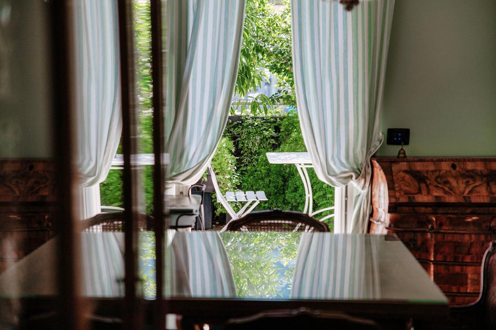 Green Home 65 - The House Of Travelers Como Exterior foto
